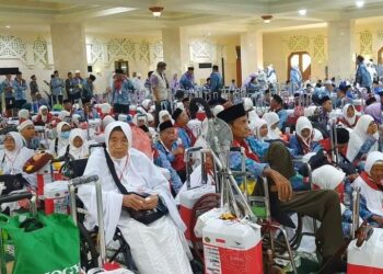 230 Tenaga Medis Cek Kesehatan Calhaj Kabupaten Tangerang