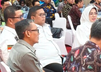 MENGHADIRI MUSRENBANG - Gubernur Banten Andra Soni, menghadiri rapat Musrenbang RKPD Pemprov Banten tahun 2027. (ADIB FAHRI/SATELITNEWS.COM)