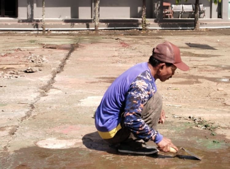 Genangan di SMAN SMAN 4 Tangsel Akhirnya Surut, Andalkan Mesin Penyedot Bantuan Komite Sekolah