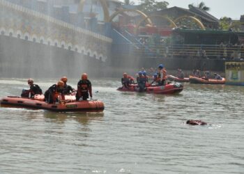 Simulasi Tanggap Darurat Banjir Saat Pelantikan FPRB Kota Tangerang