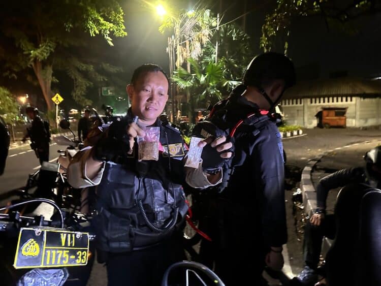 Kejar-kejaran Tengah Malam di Tangerang, Pria Buang Motor, Ternyata Ini yang Dibawa