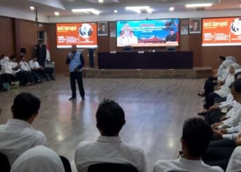 MENGIKUTI PELATIHAN : Ratusan ASN Pemprov Banten mengikuti pelatihan Data Visualization. (ISTIMEWA)