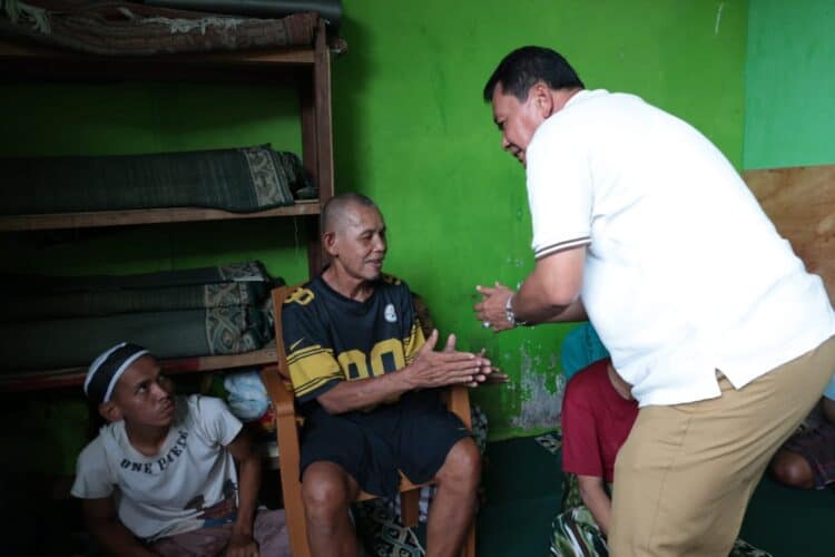 Pemkab Tangerang-Baznas Bedah Rumah Warga Sindang Jaya