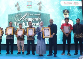 Beri Penghargaan Wajib Pajak, Bupati Serang Paparkan Realisasi Pencapaian