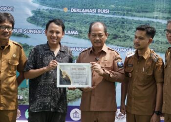Wabup Serang Najib Hamas, dukung pelestarian kebudayaan dan lingkungan, salah satunya dengan tidak mencemari Sungai Ciujung. (ISTIMEWA)