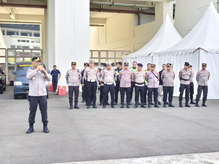Pastikan Laga Kondusif, 240 Personel Amankan Pertandingan Persita vs Persis Solo di BIS