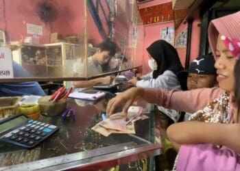 Tekanan Ekonomi Meningkat, Banyak Warga Lebak Jual Emas