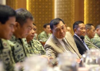 Menteri Pertahanan Tegaskan Tak Ada Izin Lintas Udara