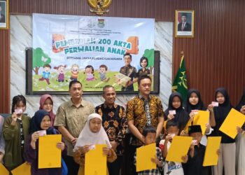 Kejari Kabupaten Tangerang Fasilitasi Pembuatan KIA untuk 200 Anak Yatim dan Piatu