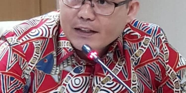 Anggota Fraksi PDIP DPRD Banten, Yeremia Mendrofa. (ISTIMEWA)
