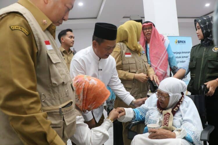 Kepulangan jamaah haji asal Kabupaten Serang, disambut Wakil Bupati (Wabup) Najib Hamas, Senin (22/6/2026). (ISTIMEWA)