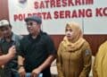 Tim Kuasa Hukum Pemkab Serang, saat memberikan pendampingan korban di Polresta Serang Kota. (ISTIMEWA)