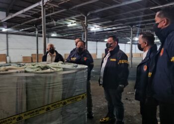 362 Drum Sianida Sitaan Polisi Disimpan di Gudang Kosambi Tangerang