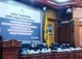 RAPAT PARIPURNA – Bupati Serang Ratu Rahmatuzakiyah, menyampaikan pendapatnya dalam rapat paripurna tentang Revisi Perda Retribusi dan Pajak Daerah. (ISTIMEWA)