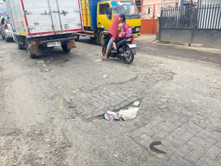 Perbaikan Permanen Jalan Iskandar Muda Neglasari Dijanjikan Medio Juli 2026, Asal...