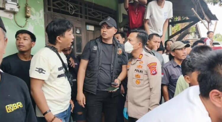 Pedagang Cilok Tewas Bersimbah Darah di Cikupa