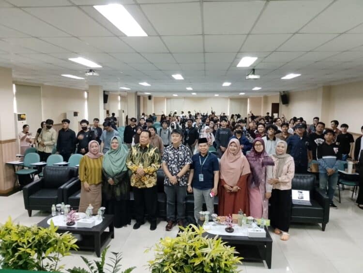 Universitas Raharja Perkuat Daya Saing Mahasiswa Lewat Seminar Internasional AI