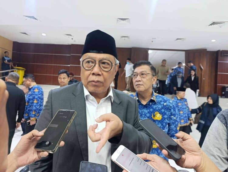 Benyamin Davnie Gagas Homeschooling untuk Anak Kurang Mampu