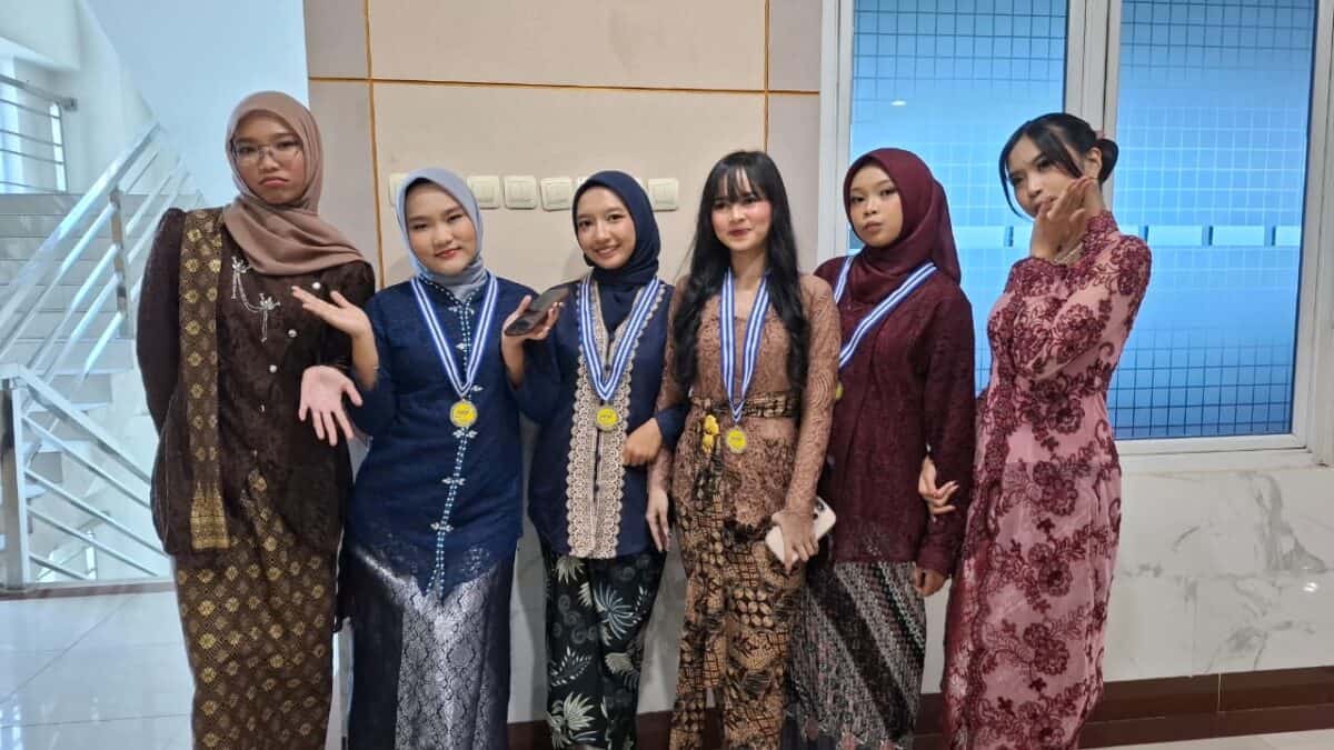 Tasyakuran dan Pelepasan Siswa SMK Pustek