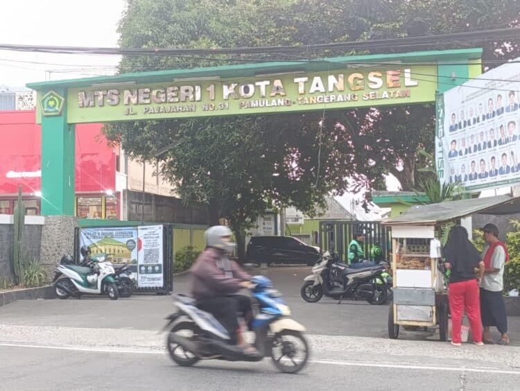 Komite MTsN 1 Tangsel Minta Sumbangan Rp2,95 Juta