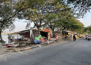 Terancam Ditertibkan, Pedagang di Situ Bulakan Periuk Cuma Bisa Pasrah