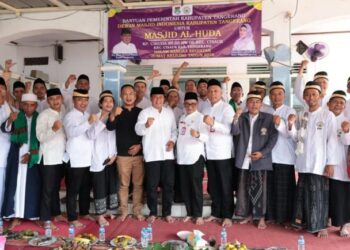 Jumling di Cisauk, Bupati Tangerang Ajak Warga Jadikan Masjid Benteng Sosial