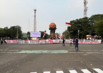 Demo Tuntut Usut Dugaan Korupsi BGN dan Evaluasi Total MBG di Kota Tangerang