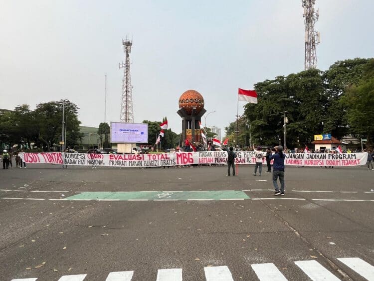 Demo Tuntut Usut Dugaan Korupsi BGN dan Evaluasi Total MBG di Kota Tangerang