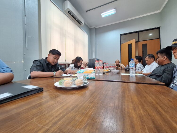 Sebut Kandang Ayam Ciputat Lebih Dulu Ada dari Perumahan, Kuasa Hukum Minta Solusi Bersama