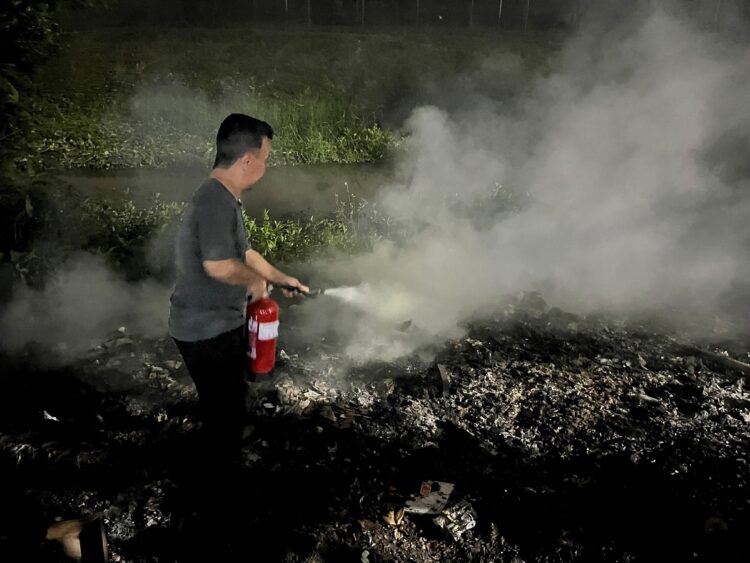 Ulah Orang Tak Bertanggung Jawab Nyaris Picu Kebakaran Besar di Neglasari