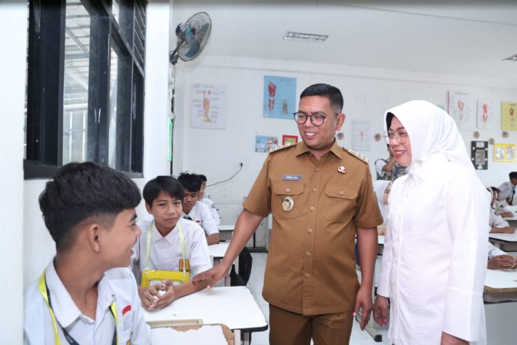 Gubernur Banten Tinjau Pembangunan SMAN 30 Kabupaten Tangerang