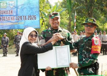 PEMBUKAAN - Bupati Pandeglang Raden Dewi Setiani, membuka kegiatan TMMD Ke-129 di Kecamatan Patia, Rabu (15/7/2026). (ISTIMEWA)