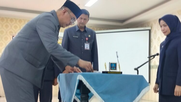 PELANTIKAN - Bupati Serang Ratu Rachmatuzakiyah, melantik pejabat administrator, Kepala Puskesmas (Kapus) dan Kepala Sub Bagian (Kasubag) Tata Usaha (TU) Puskesmas, Rabu (15/7/2026). (ISTIMEWA)