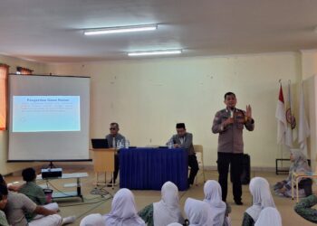 Polsek Panongan Edukasi Bahaya Game dan Judi Online di SMP