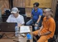 DIAMANKAN - Pelaku pengedar narkotika, diamankan polisi dan dilakukan pemeriksaan lebih lanjut. (ISTIMEWA)