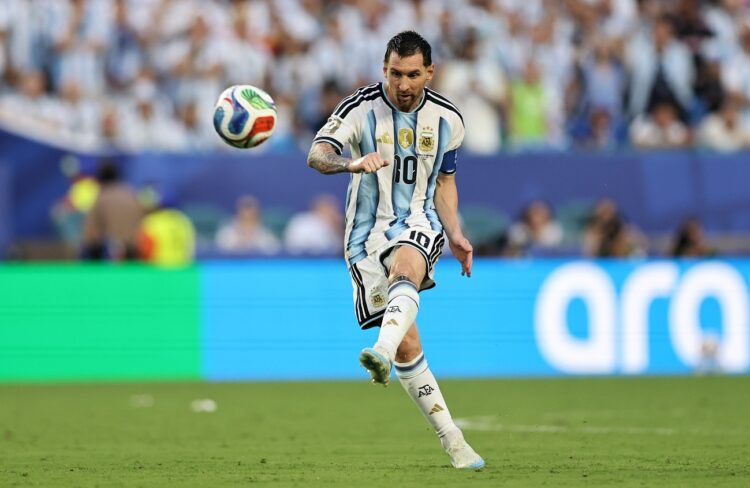 Argentina vs Mesir, Pertaruhan Juara Bertahan